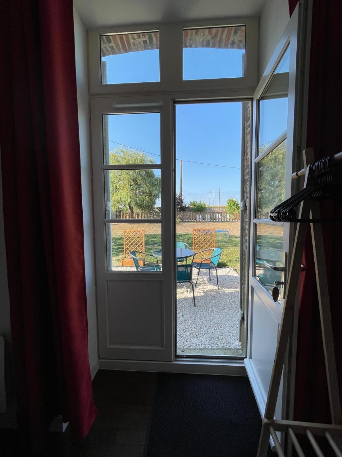 Le Colibri - Domaine De La Houblette Apartment Шалан Екстериор снимка