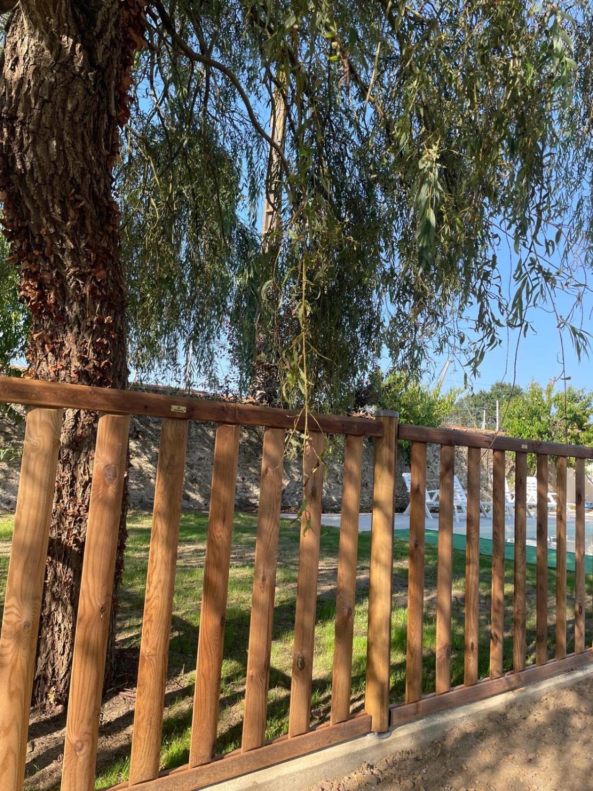 Le Colibri - Domaine De La Houblette Apartment Шалан Екстериор снимка